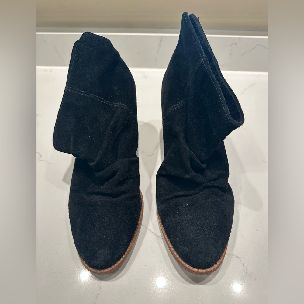 Splendid Black Suede Ankle Booties - size 9M - Picture 2 of 5